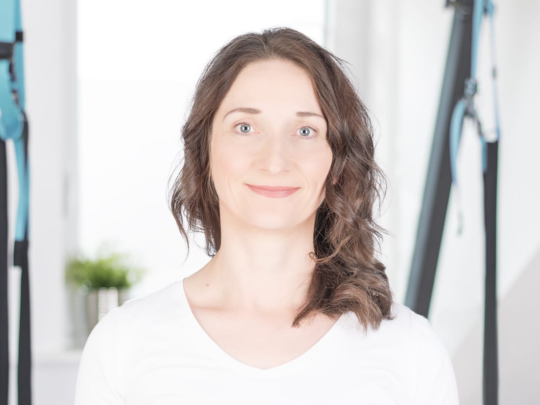 INA SCHÖNFELDER